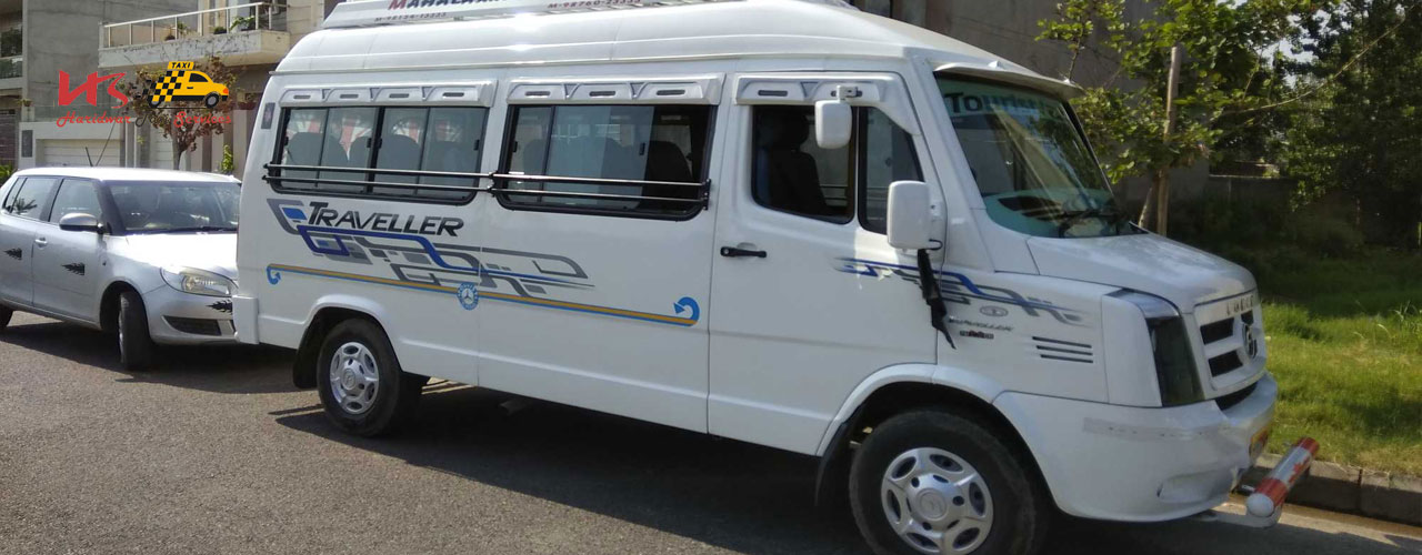 traveller bus booking in dehradun